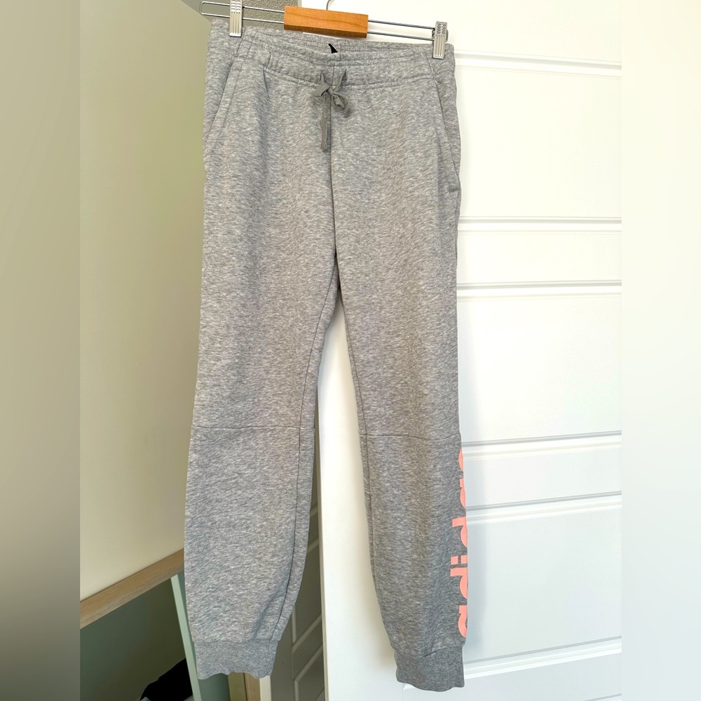 Adidas Women’s Sweats Joggers Sz Small